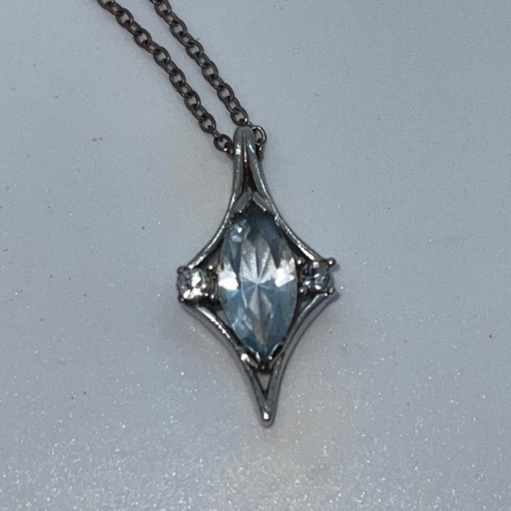 Silver Avon Pendant w/ Unknown Gemstones